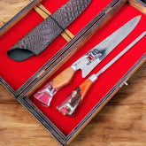 Kit de Churrasco  Lâmina Filho do Mato com Cabo Pingente Touro + Chaira  com Cabo Touro + caixa em madeira